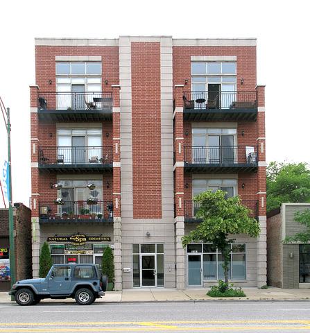 5642 N Broadway St. #2S, Chicago, IL 60660