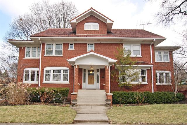 903 Bonnie Brae Pl., River Forest, IL 60305