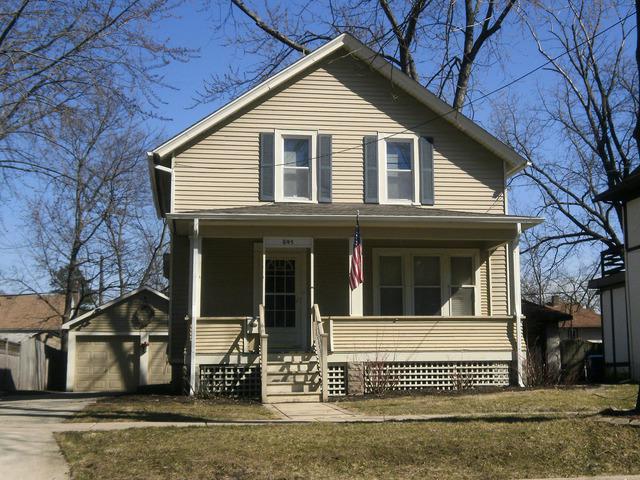 541 Oak Ave., Aurora, IL 60506