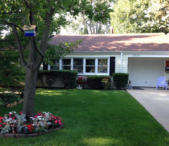 2228 Oak Ave., Northbrook, IL 60062