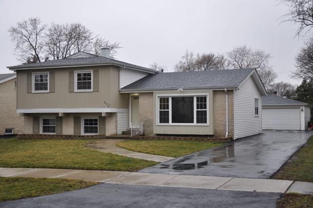 632 Chatham Ave., Addison, IL 60101