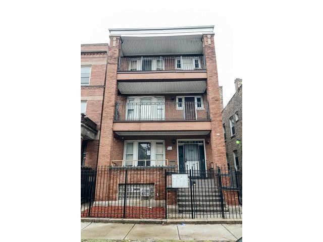 6110 S Vernon Ave., Chicago, IL 60637