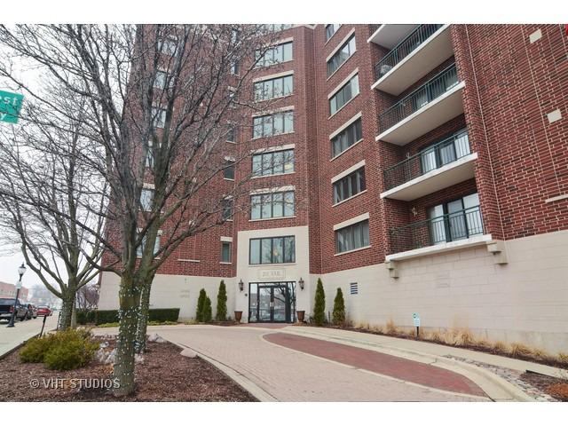 201 N Vail Ave. #606, Arlington Heights, IL 60004
