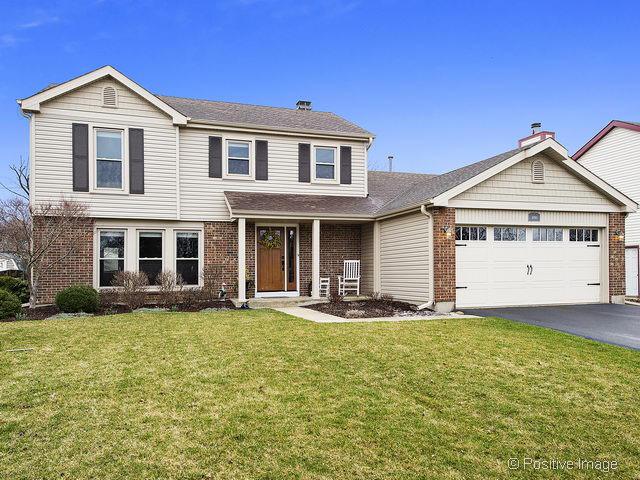 1N265 Tamarack Dr., Winfield, IL 60190