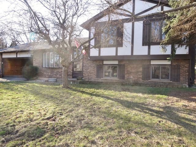 5307 Abbey Dr., Mchenry, IL 60050