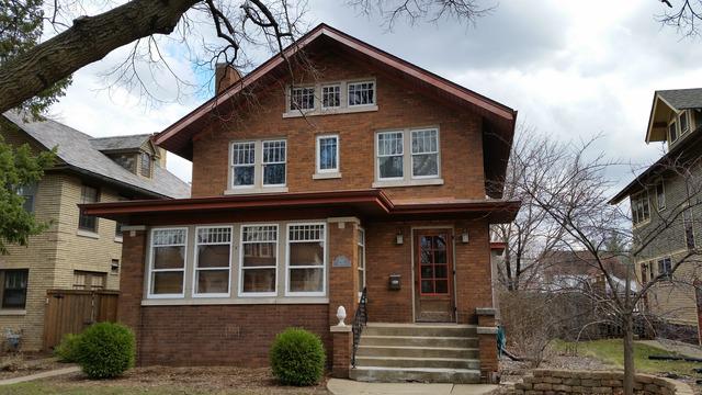1627 Camp Ave., Rockford, IL 61103