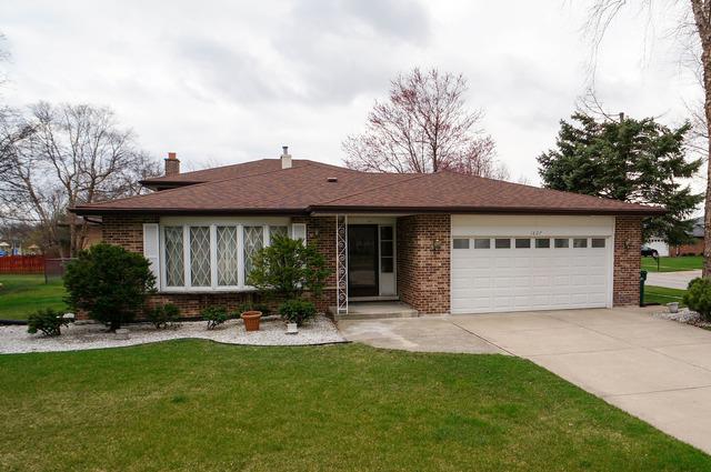 1627 71st St., Darien, IL 60561