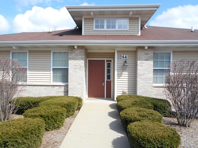 1244 Walnut Glen Dr., Crystal Lake, IL 60014