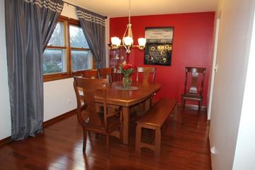 448 N California Ave., Mundelein, IL 60060