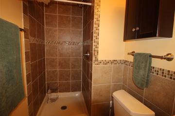 448 N California Ave., Mundelein, IL 60060