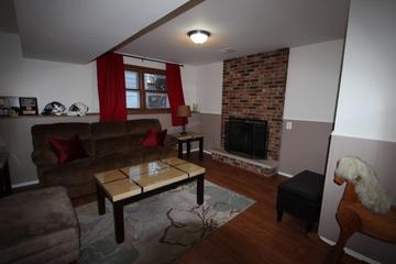 448 N California Ave., Mundelein, IL 60060