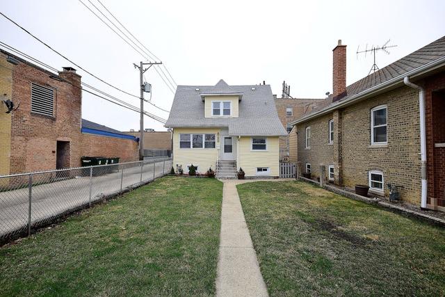 5542 W Eddy St., Chicago, IL 60641