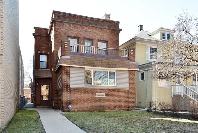 1911 W Estes Ave., Chicago, IL 60626