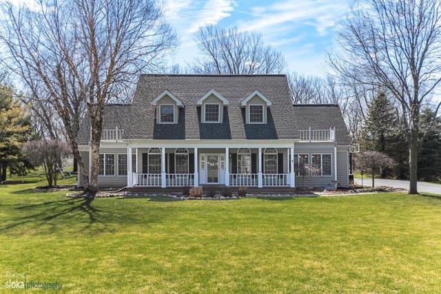 2613 Crystal Way, Crystal Lake, IL 60012