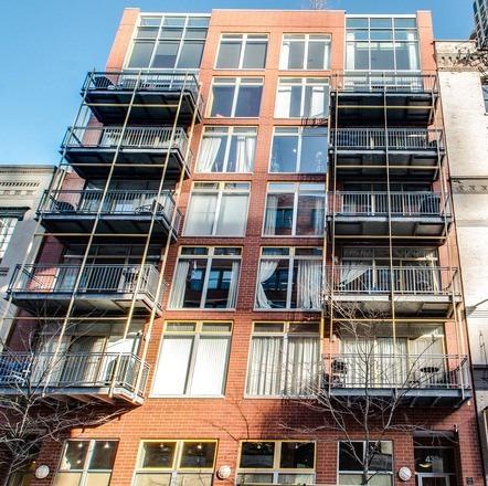433 N Wells St. #502, Chicago, IL 60654
