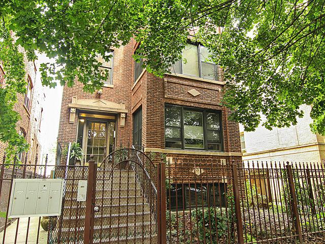 4331 N Sacramento Ave. #1, Chicago, IL 60618
