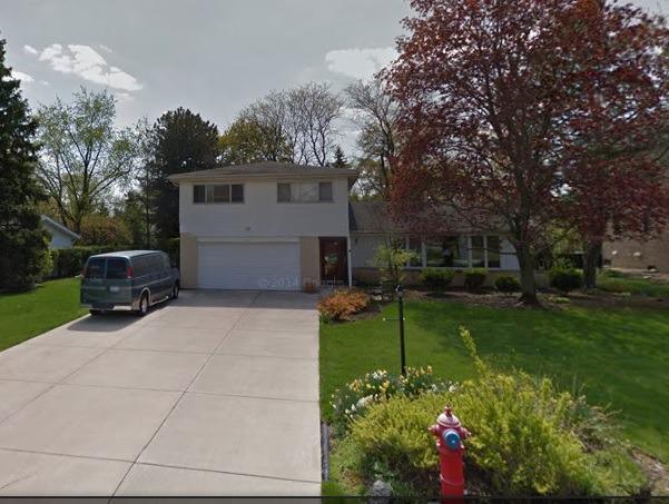 2611 Woodland Dr., Northbrook, IL 60062