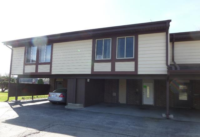 8 Cour Michele, Palos Hills, IL 60465