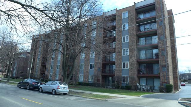 825 Pearson St. #2H, Des Plaines, IL 60016