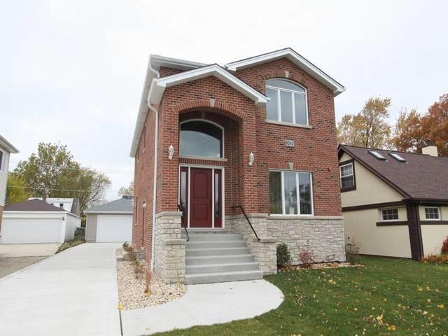 8242 N Ozanam Ave., Niles, IL 60714