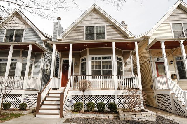 3127 N Honore St., Chicago, IL 60657