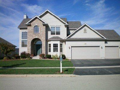 435 John Marshall Ln., Sycamore, IL 60178