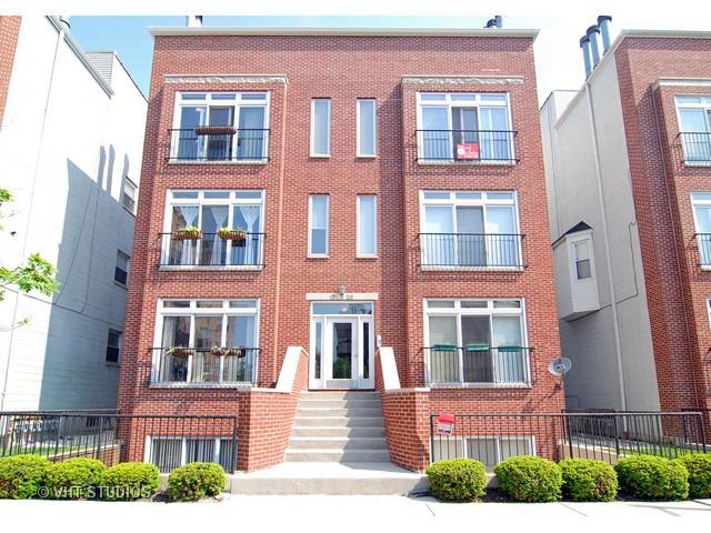 1728 W Diversey Pkwy. #2W, Chicago, IL 60614
