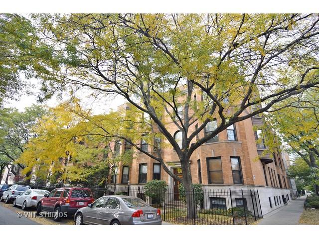 902 W Grace St. #1, Chicago, IL 60613