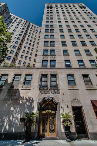 2000 N Lincoln Park West #1504, Chicago, IL 60614