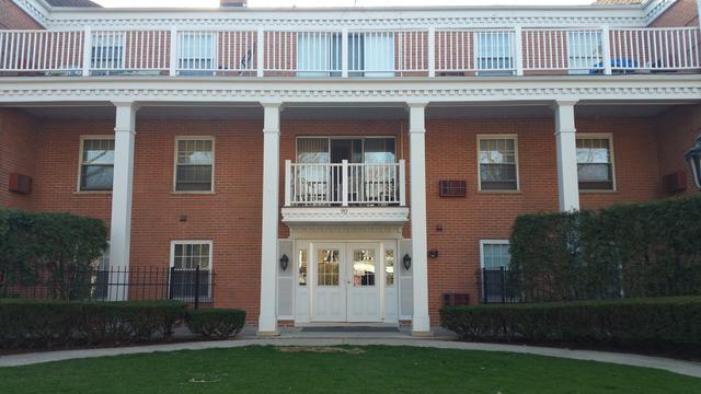 90 6th Ave. #107, La Grange, IL 60525