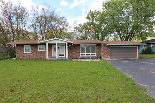 2408 Country Ln., Mchenry, IL 60051