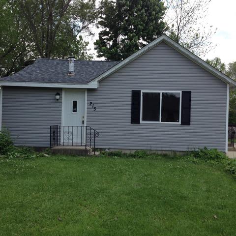 215 N 2nd Ave., Coal City, IL 60416