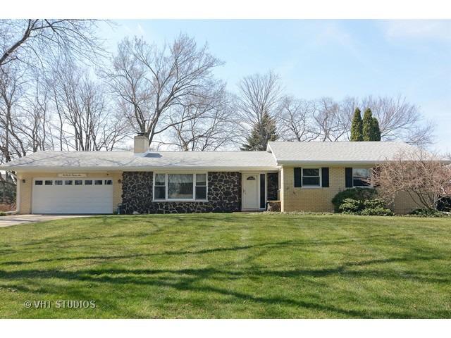 1010 Prairie Ave., Barrington, IL 60010