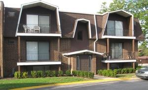 120 W 65th St., Westmont, IL 60559