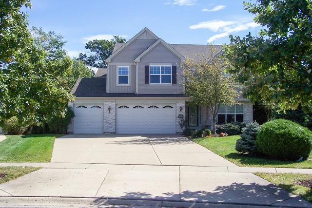 369 Madison Dr., Streamwood, IL 60107