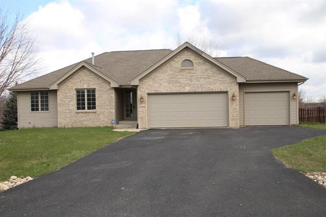 6168 Weeping Willow Ln., Roscoe, IL 61073