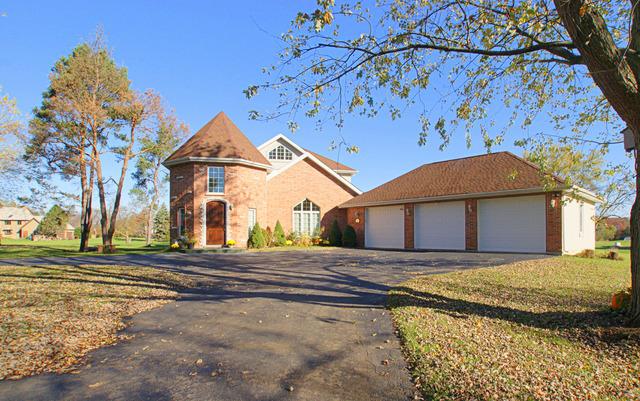 5644 W Jefferson Dr., Libertyville, IL 60048