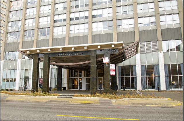655 W Irving Park Rd. #1617, Chicago, IL 60613