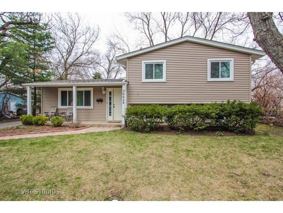 36628 N Traer Ter., Gurnee, IL 60031