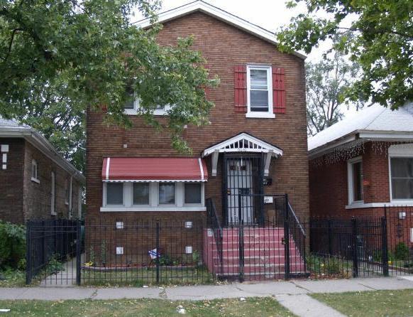 6040 S Rockwell St., Chicago, IL 60629