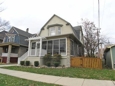 511 Bell Ave., La Grange, IL 60525