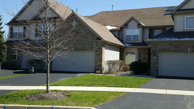 15 Oak Creek Ct., North Aurora, IL 60542