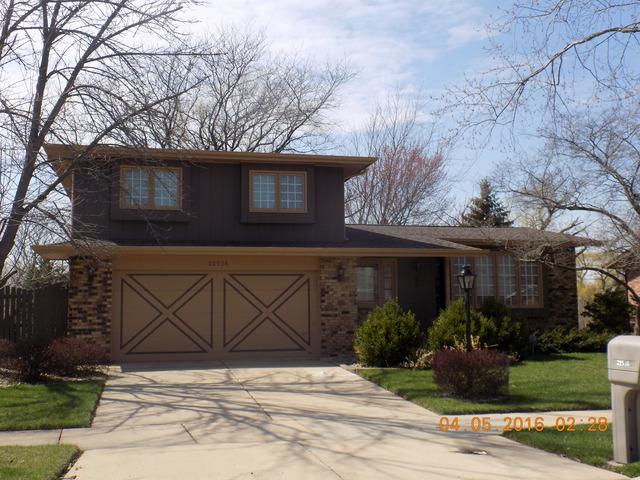 22536 Lakeshore Dr., Richton Park, IL 60471