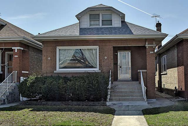 5325 W Melrose St., Chicago, IL 60641