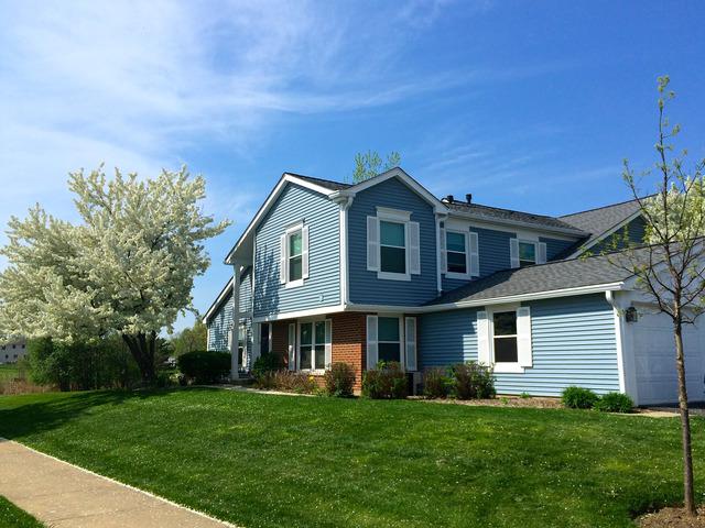 27w325 Providence Ln., Winfield, IL 60190