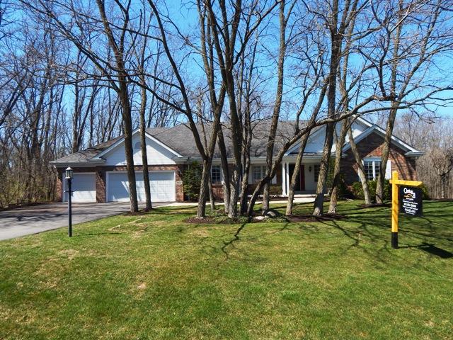 10022 Pamela Dr., Roscoe, IL 61073