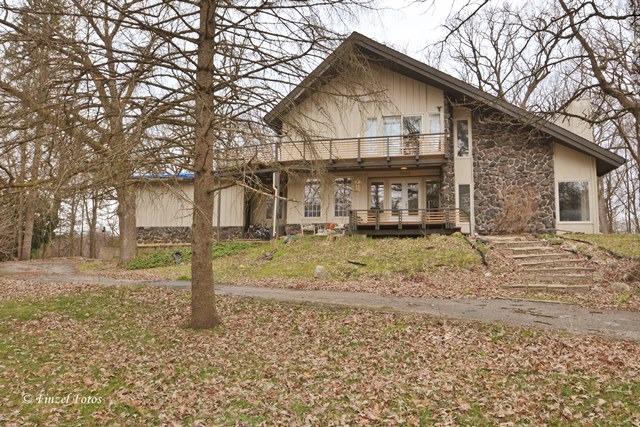 7305 Oakwood Ln., Crystal Lake, IL 60012