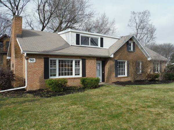 941 7th Ave., La Grange, IL 60525