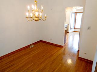 19W246 Gloucester Way, Oak Brook, IL 60523