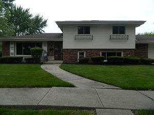 16752 Greenwood Ave., South Holland, IL 60473